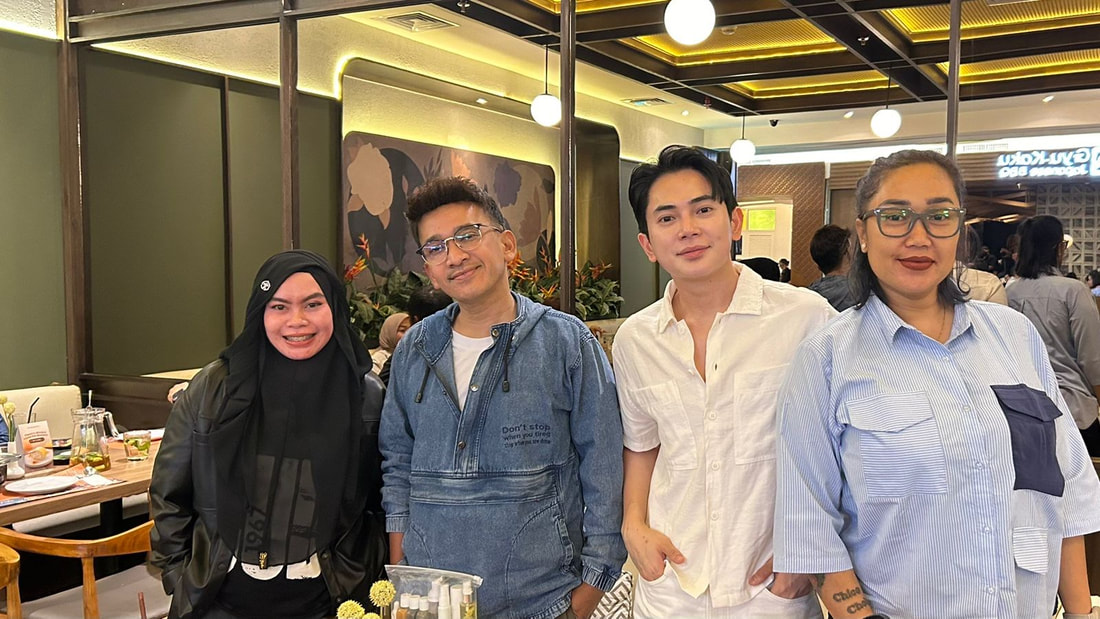 Image of Momen pertemuan tim atau partner 3